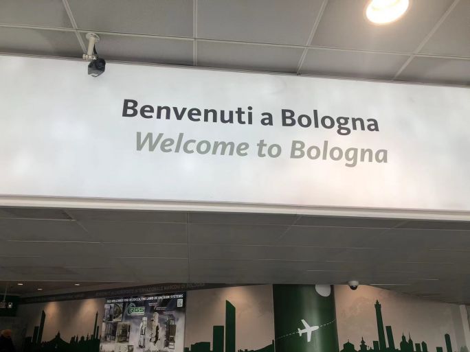 Onuge fait sensation au Cosmoprof Worldwide de Bologne en Italie